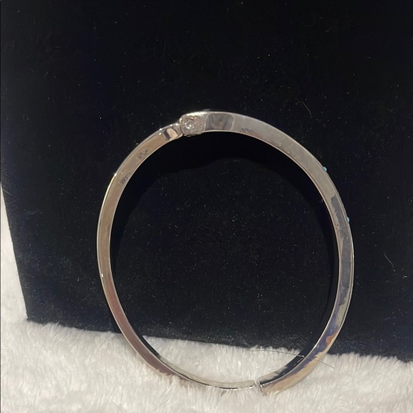 New Elegant Marlyn Schiff Silver Hinge Cuff Bracelet with Multicolor Stones - Picture 4 of 4